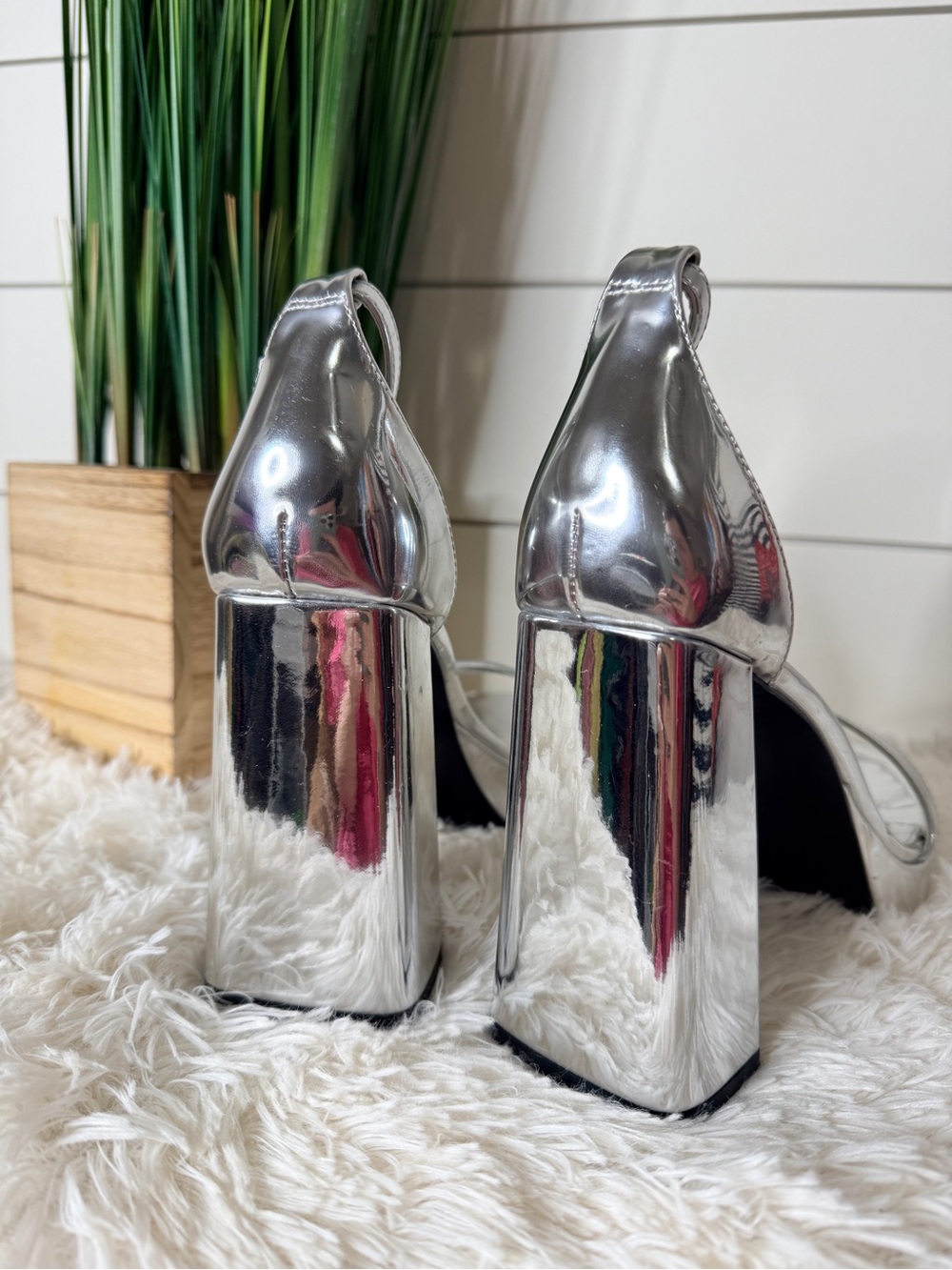 Steve Madden Veronika Metallic Chunky Retro Platform Heel Sandals Silver Size 10 - Picture 8 of 10
